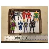 ACTION FIGURINES