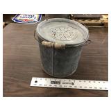 MINNOW BUCKET