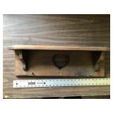 WOOD HEART SHELF