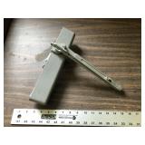 COMMERCIAL DOOR CLOSER