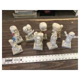FIGURINES LOT