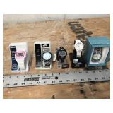 LOT OF WATCHES