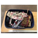 TOTE FULL OF BOOKS AND PURSES