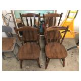LOT OF 4 WOOD CHAIRS