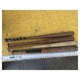 4 BASEBALL BATS