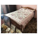 BED SET WITH COVERINGS