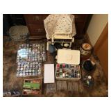 LARGE SEWING LOT WITH SEWING MACHINE