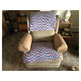 LAZY BOY RECLINER AND BLANKETS