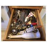 CONTENTS OF KITCHEN DRAWER