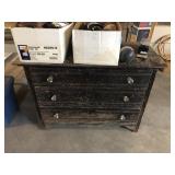 DRESSER WITH GLASS KNOBS