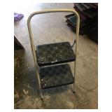 STEP STOOL
