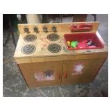 CHILDS KITCHEN SET