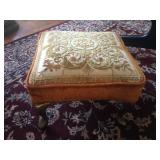 DECORATIVE FOOT STOOL