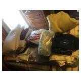 LARGE LOT OF BED LINENS