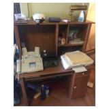 DESK AND CONTENTS LOT