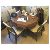 KITCHEN TABLE , 4 CHAIRS AND 3 LEAFS