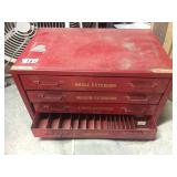 RE METAL TOOL BOX