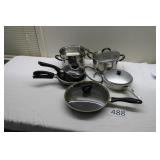 Miscellaneous Kitchen Pan Lot