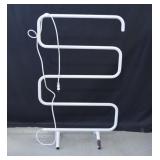 Heated Towel Bar 35' x 21'