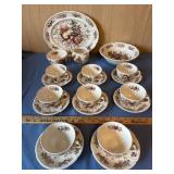 Windsor Fruit Dinnerware Set