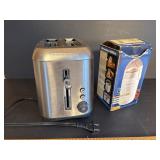 Black+Decker Toaster and Proctor Silex Grinder