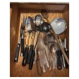 Kitchen Utensils and Flatware Set
