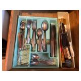 Flatware and Utensils Set
