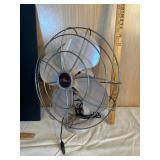 Torcan Desk Fan with Metal Frame