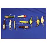 VARIOUS FISHING LURES, DIVE BAITS, POPPERS, AND