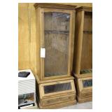 GUN CABINET, LOCKING, WITH SLANTED BASE, 72" X