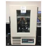 Refrigerated Incubator Shaker