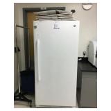 Defrost Upright Freezer
