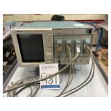 Tektronix Digital Sampling Oscilloscope