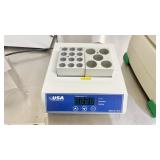 USA Scientific Digital Dry Bath BSH1002 with Block