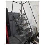 6 step rolling ladder (Berkeley - CA)