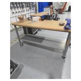 Work Bench with a vise (Berkeley - CA)