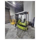 Forklift (Berkeley - CA)