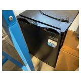 Magicchef HMBR265BE1 Under-counter refrigerator