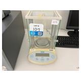 Acculab ALC-110.4 Analytical Balance