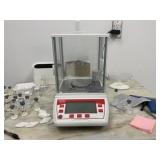 Uxilaii Scientific Micro Balance