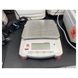 Ohaus Navigator Portable Balance