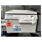 Eppendorf Centrifuge