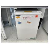 Undercounter laboratory refrigerator