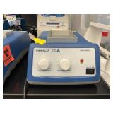 VWR ANALOG 2 BLOCK HEATER