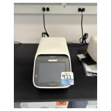 Applied Biosystems SimpliAmp Thermal Cycler