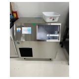 Hoshizaki F-300BAJ Ice Maker