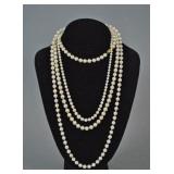 (3) CULTURED PEARL NECKLACES (3) CULTURED PEARL NECKLACES