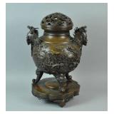 LARGE JAPANESE MEIJI PERIOD BRONZE CENSER LARGE JAPANESE MEIJI PERIOD BRONZE CENSER