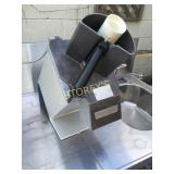 Hobart FP100C Food Processor - 9 x 17 x 19