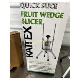 NEW Kattex Quick Slice Fruit Wedge Slicer